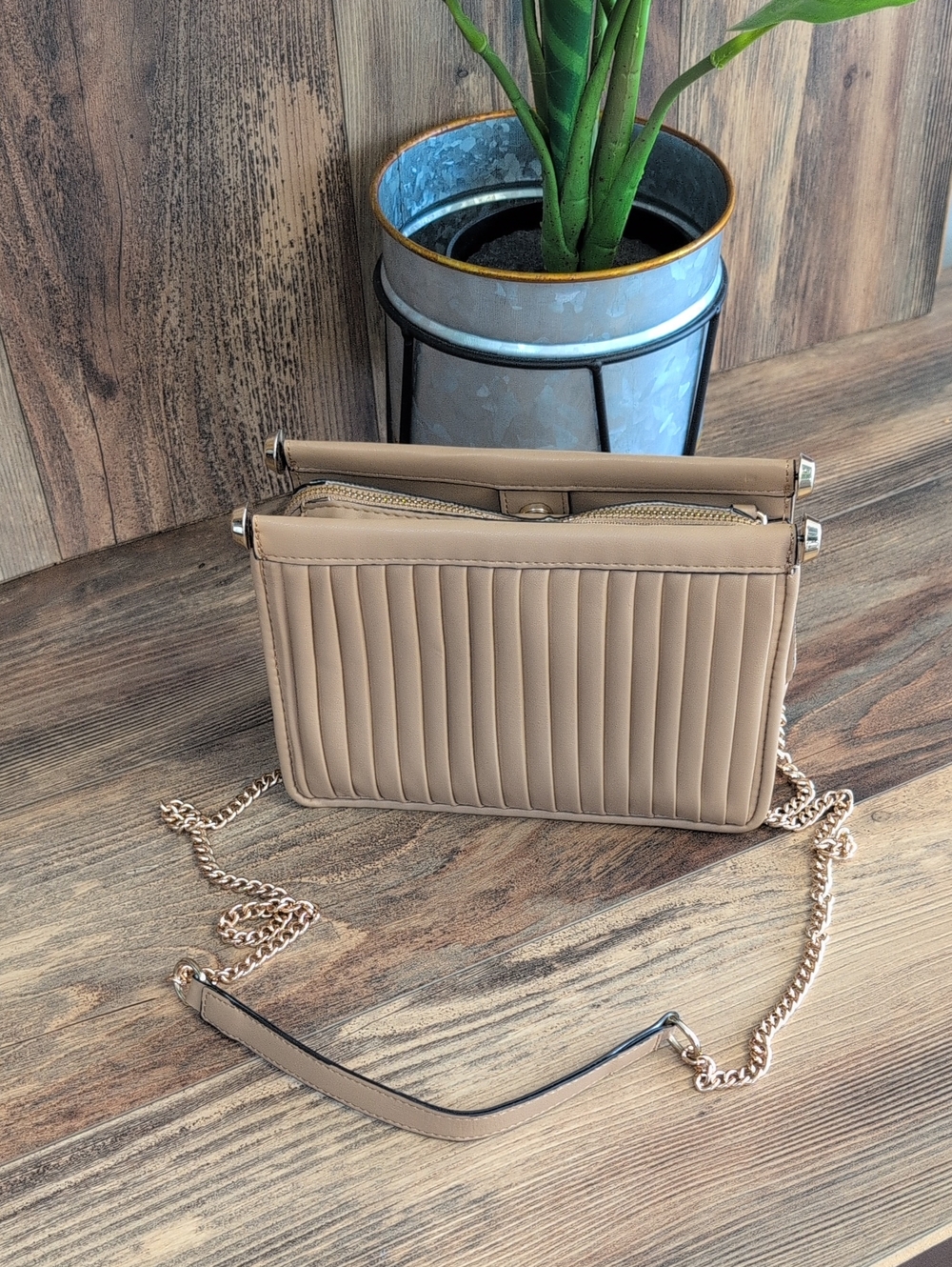 Alfani Pleated Quilted Crossbody Bag with Chain Strap F310
